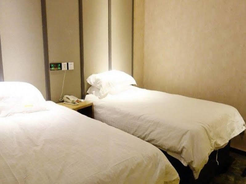 Jitai Boutique Hotel Shanghai Dapu Road מראה חיצוני תמונה
